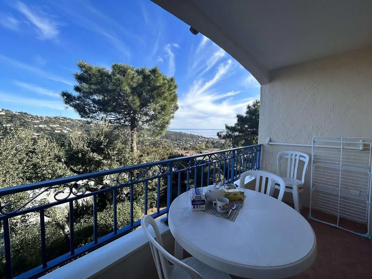 Studio Cabine 4 Pers. Avec Piscine Commune Et Parking - Fr-1-226-510 Roquebrune-sur Argens Apartment